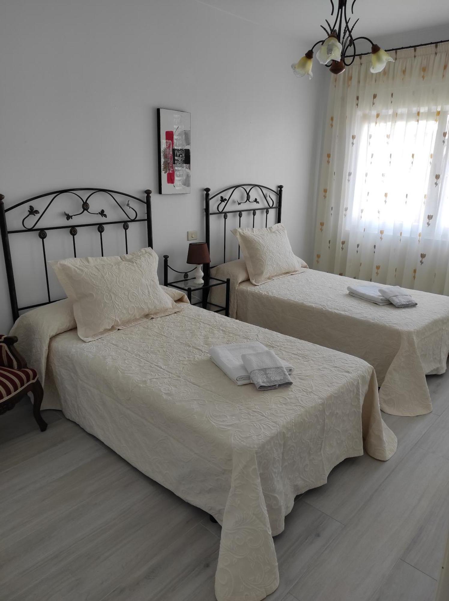Apartamento Area Pequena Ézaro Esterno foto